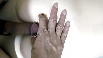 Vidéo en webcam, Interracial milf, Frotte sa bite, Gros cul bien ouvert, Frotte ma bite