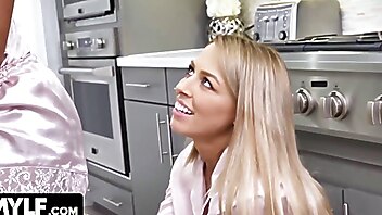 Pussy Eating, Orgasm, Small Tits